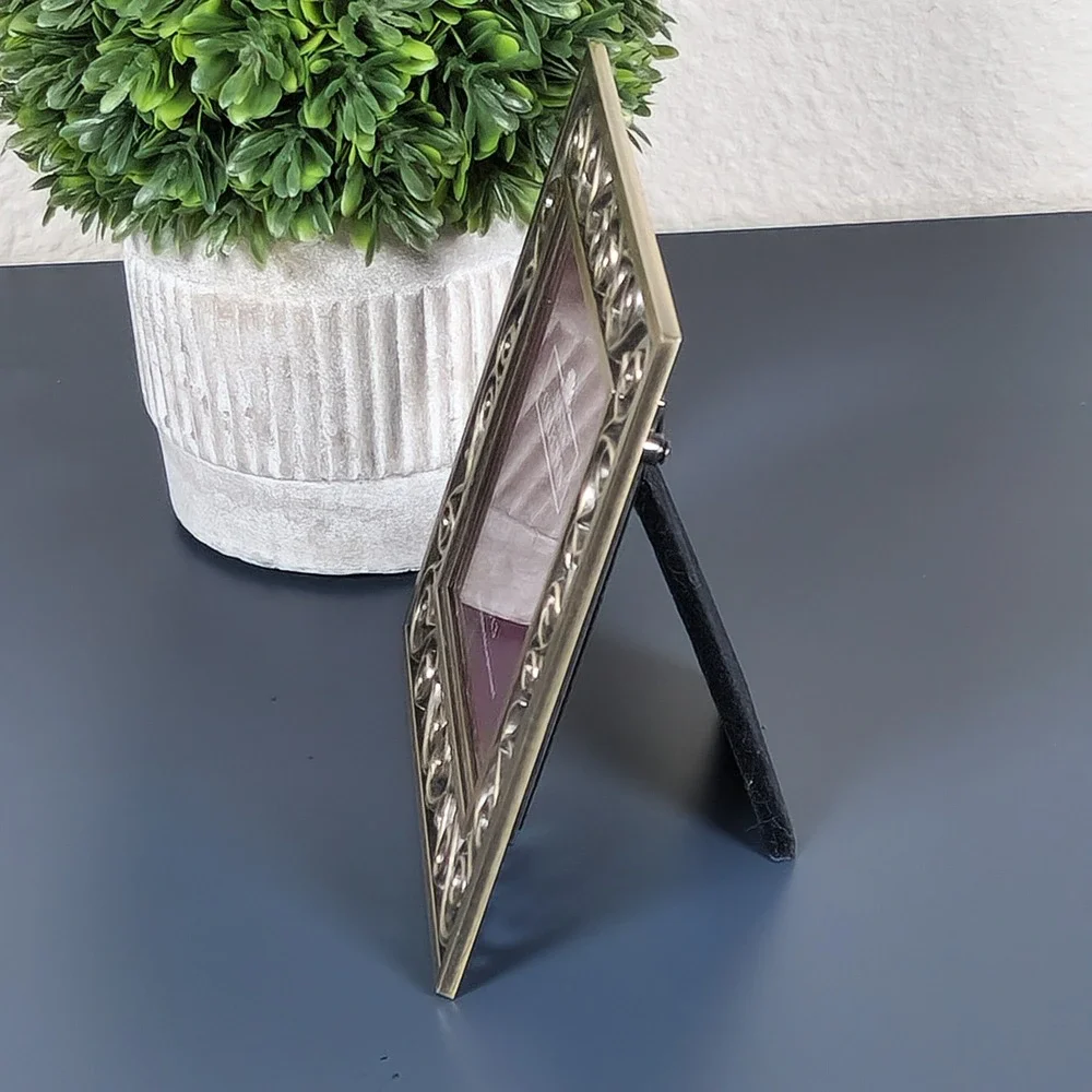 Austin Collection Square Picture Frame Gold Metal Filigree Scrollwork Vintage